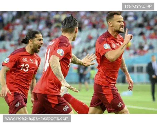 曼联准备提出疯狂报价震撼欧洲：豪门之夜即将开启